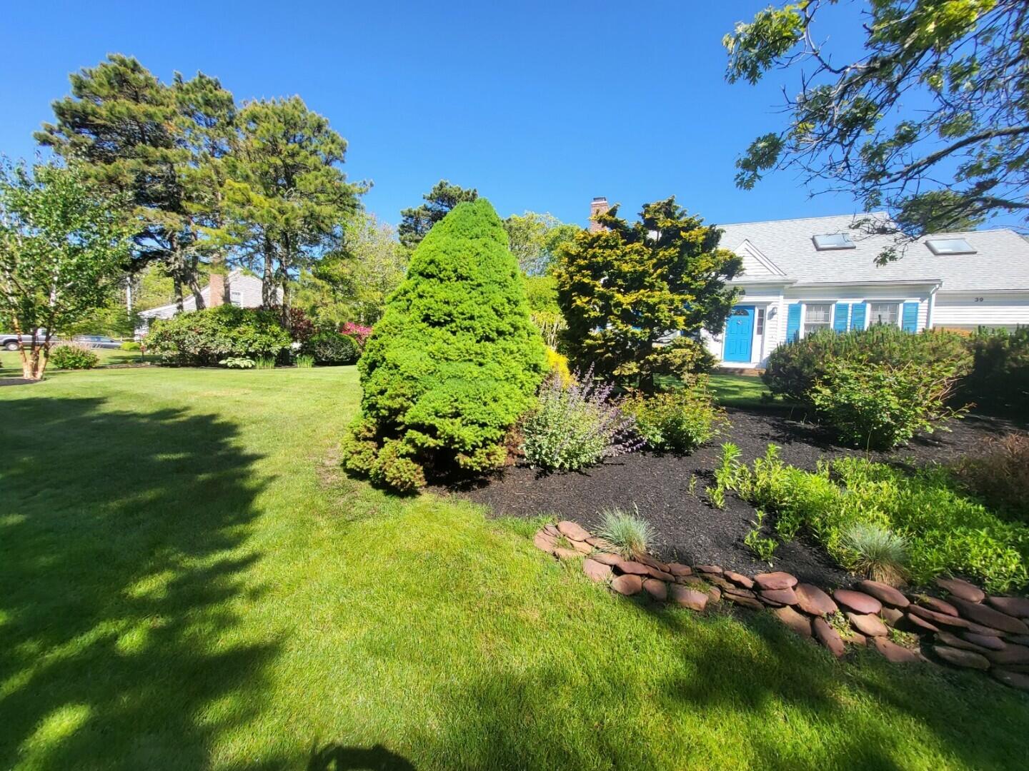 39 Jedidiah Way Chatham, MA 02633 - Photo 27 of 47 Profess. Landscaping