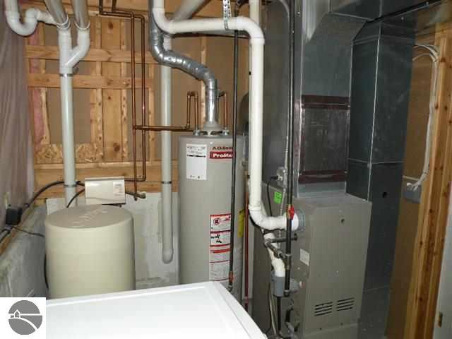 9822 Hannah Road Kingsley, MI 49649 - Photo 23 of 26 1740862-22.JPG