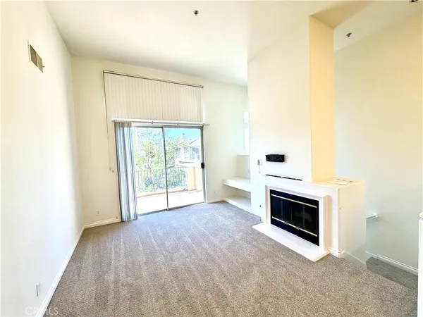 $4,000 | 501 Tropea Aisle, Irvine, CA 92606