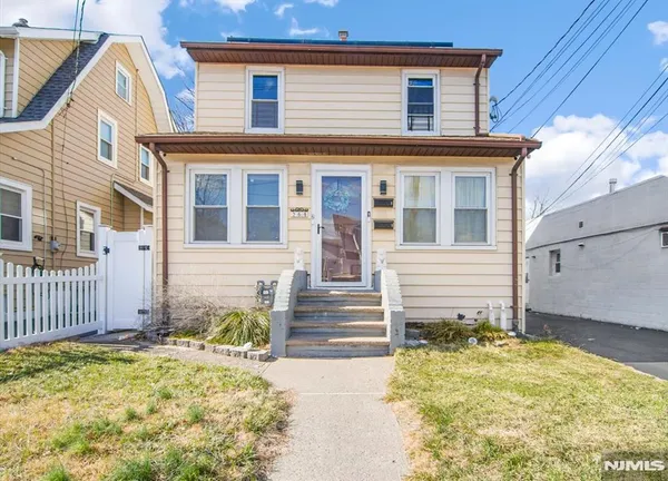 $799,000 | 264 Union Street, Lodi, NJ 07644
