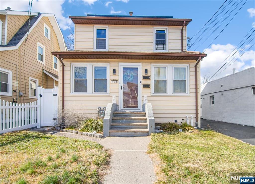 264 Union Street Lodi, NJ 07644 - Photo 1 of 27