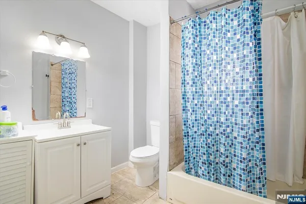 $799,000 | 264 Union Street, Lodi, NJ 07644