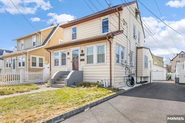 $799,000 | 264 Union Street, Lodi, NJ 07644