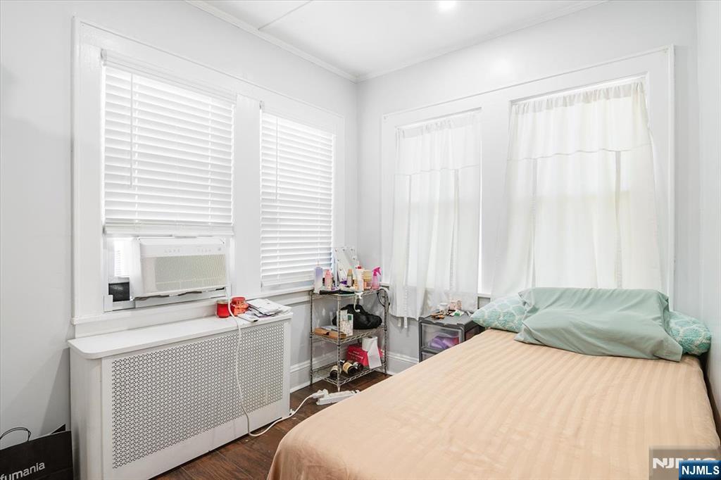 264 Union Street Lodi, NJ 07644 - Photo 6 of 27