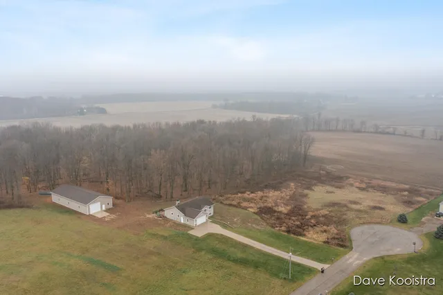 $799,900 | 3905 Sunset View, Wayland, MI 49348