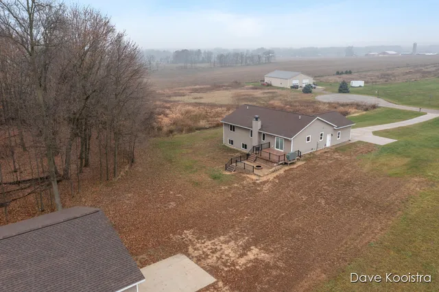 $799,900 | 3905 Sunset View, Wayland, MI 49348
