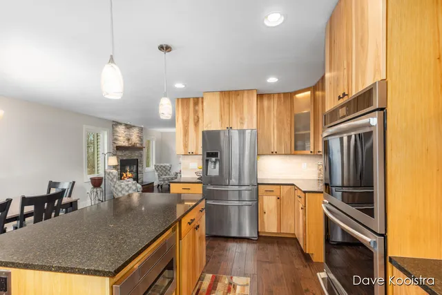 $799,900 | 3905 Sunset View, Wayland, MI 49348