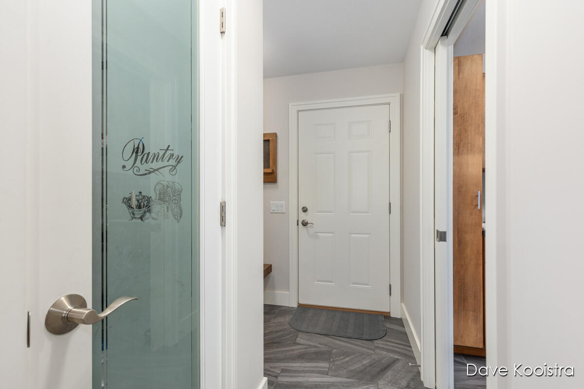 3905 Sunset View Wayland, MI 49348 - Photo 30 of 57 IMG_1012