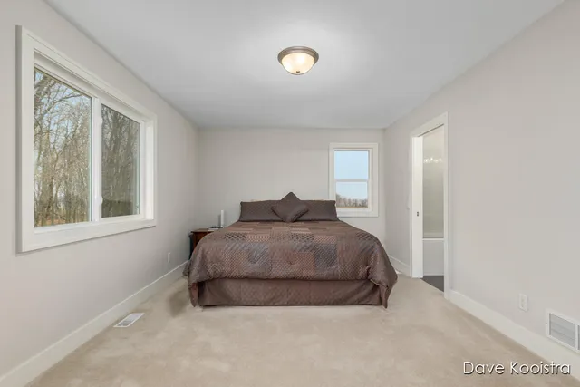 $799,900 | 3905 Sunset View, Wayland, MI 49348