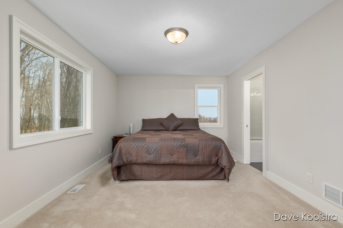 3905 Sunset View Wayland, MI 49348 - Photo 34 of 57 IMG_1016