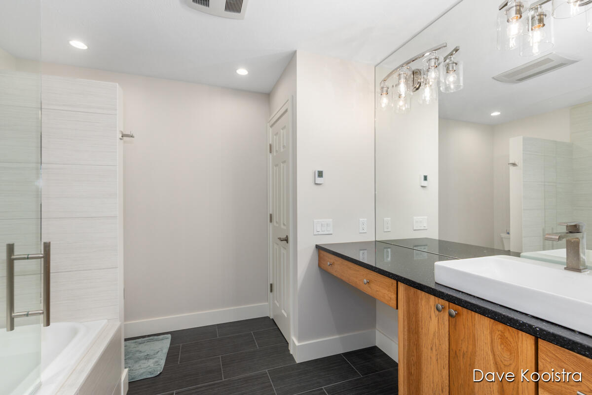 3905 Sunset View Wayland, MI 49348 - Photo 36 of 57 IMG_1018