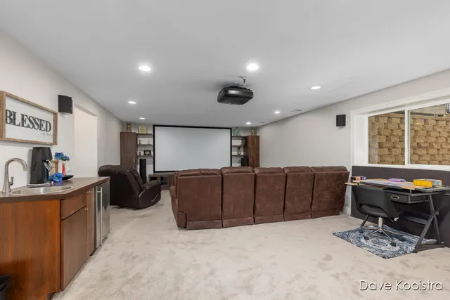 $799,900 | 3905 Sunset View, Wayland, MI 49348