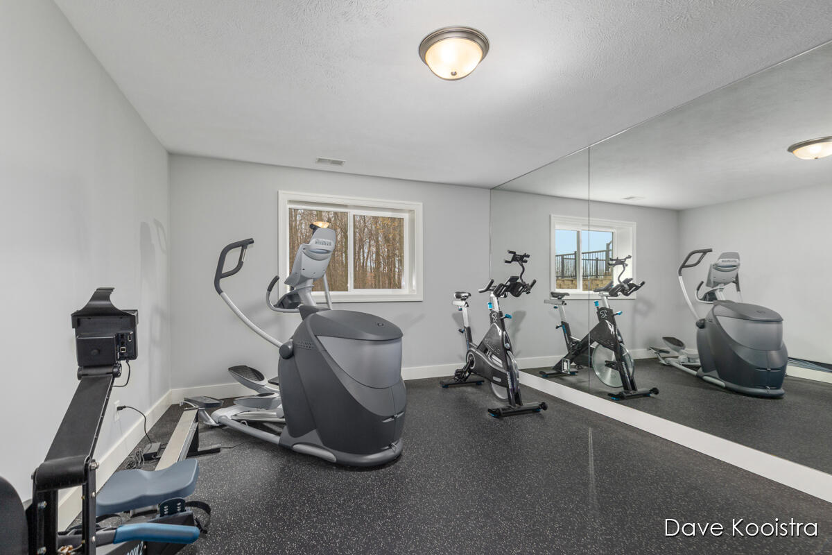 3905 Sunset View Wayland, MI 49348 - Photo 44 of 57 IMG_1026