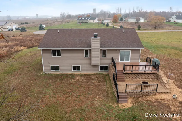 $799,900 | 3905 Sunset View, Wayland, MI 49348