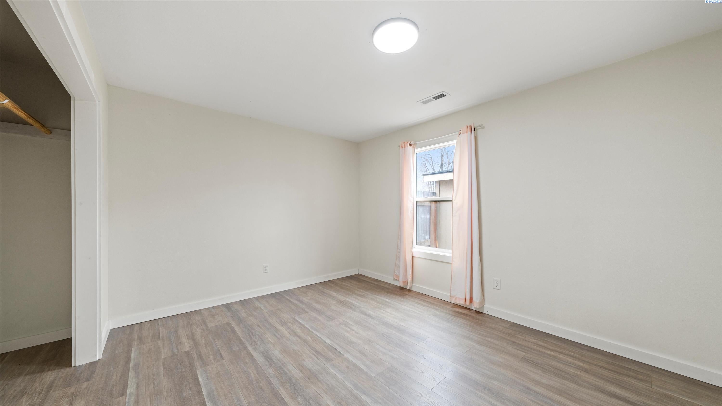 9121 Taylor Flats Road Pasco, WA 99301 - Photo 38 of 49 Gallery Image 38