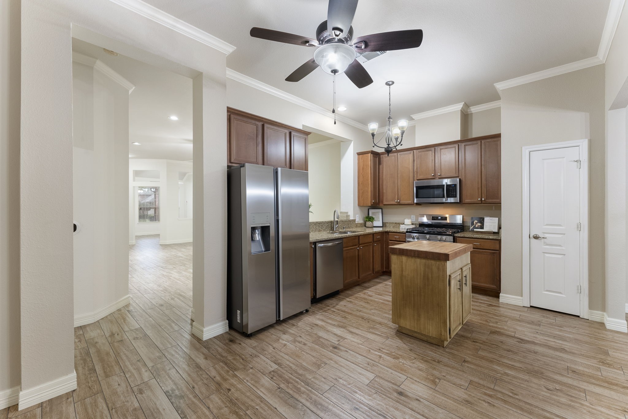 9622 Old Timber Lane Spring, TX 77379 - Photo 16 of 50