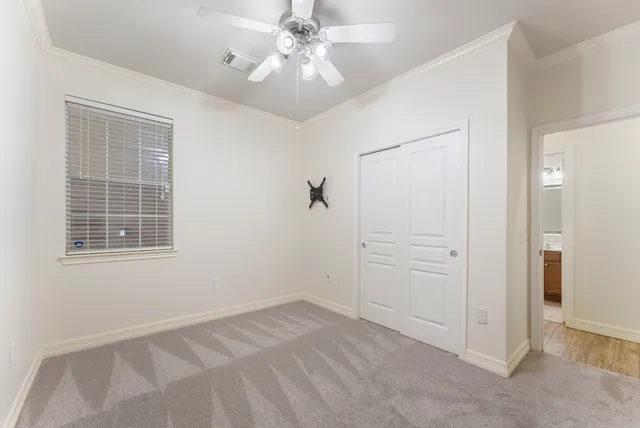 $2,200 | 9622 Old Timber Lane, Spring, TX 77379