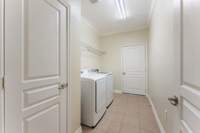 $2,200 | 9622 Old Timber Lane, Spring, TX 77379