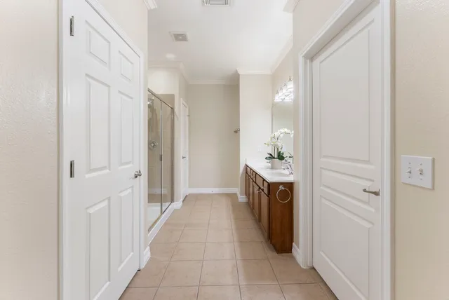 $2,200 | 9622 Old Timber Lane, Spring, TX 77379