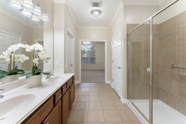 $2,200 | 9622 Old Timber Lane, Spring, TX 77379