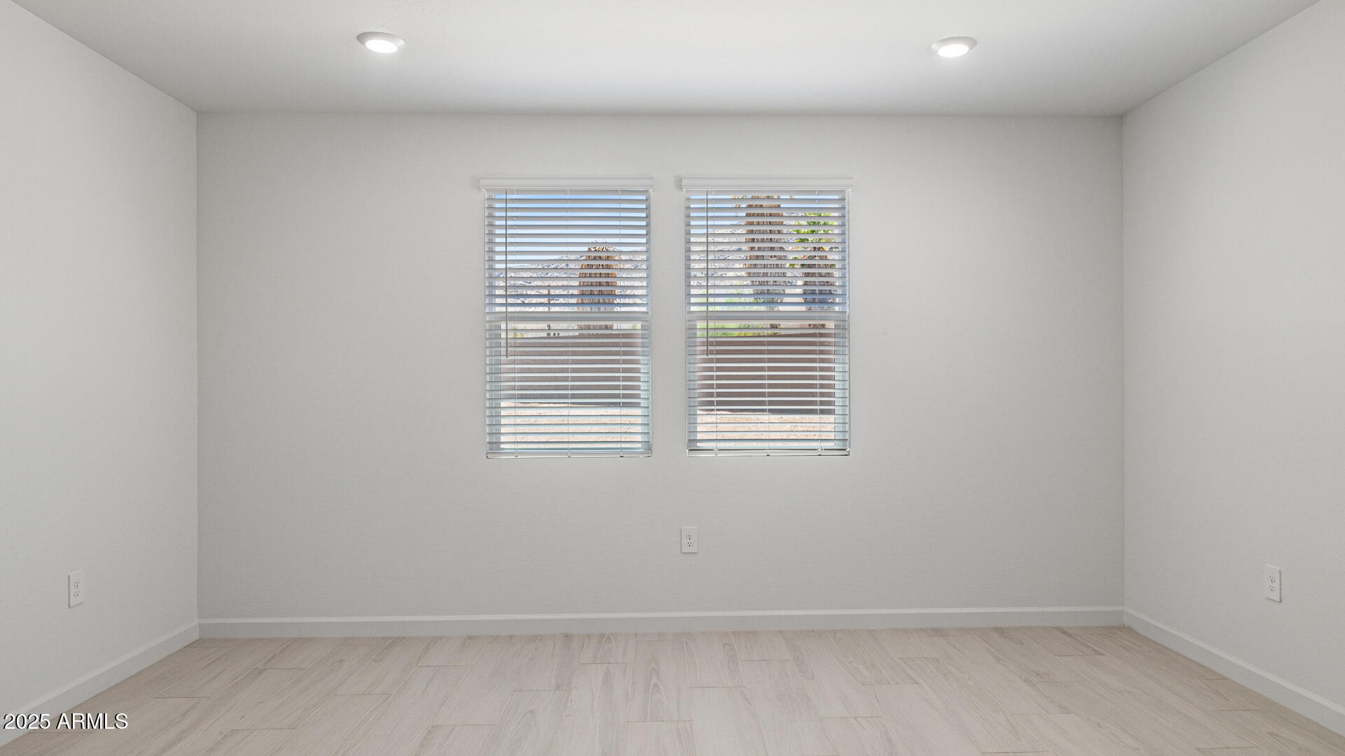 2315 West Pearce Road Phoenix, AZ 85041 - Photo 19 of 52 Dining Rm