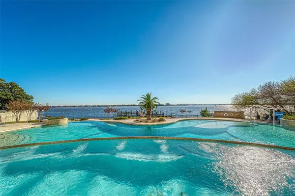 $724,000 | 4821 East NASA Parkway, Unit 22E, Pasadena, TX 77586