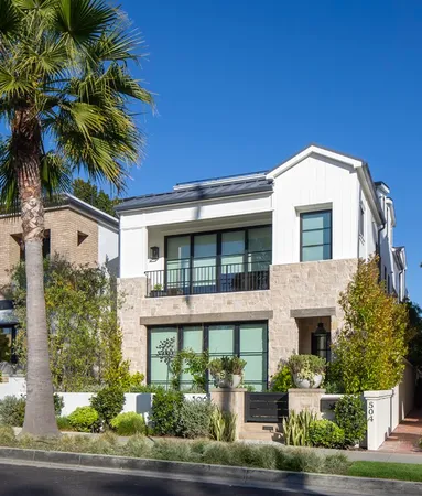 $14,000 | 506 Goldenrod Avenue, Unit B, Corona del Mar, CA 92625