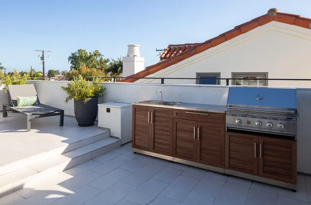 $14,000 | 506 Goldenrod Avenue, Unit B, Corona del Mar, CA 92625