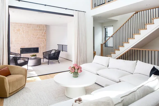 $14,000 | 506 Goldenrod Avenue, Unit B, Corona del Mar, CA 92625