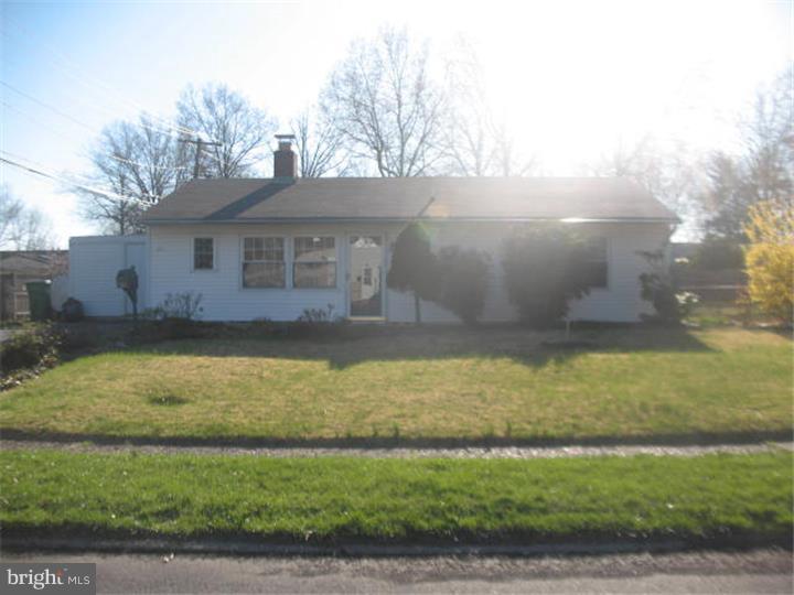 65 Gable Hill Road Levittown, PA 19057 - Photo 1 of 13 Gallery Image 1