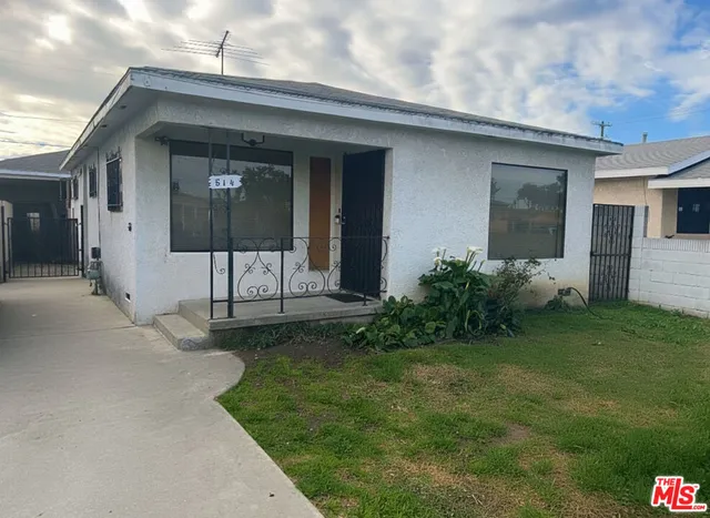 $495,000 | 814 East 104th Street, Los Angeles, CA 90002