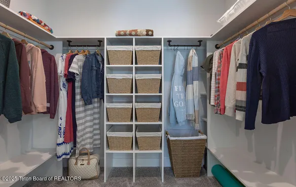 $734,900 | 162 Honeybee Lane, Afton, WY 83110