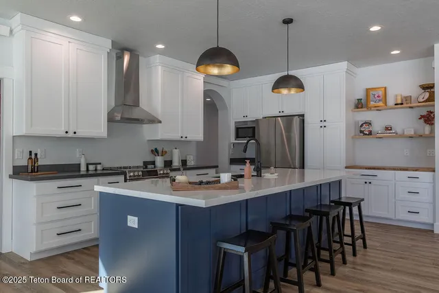 $749,900 | 162 Honeybee Lane, Afton, WY 83110