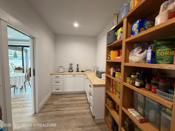 $734,900 | 162 Honeybee Lane, Afton, WY 83110