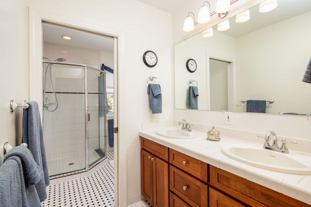 5888 East Hoxie Road Cedar, MI 49621 - Photo 22 of 46 1873198-21.JPG