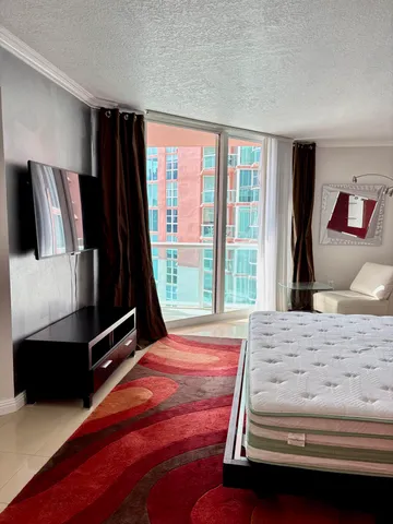 $4,000 | 3370 Hidden Bay Drive, Unit 909, Aventura, FL 33180