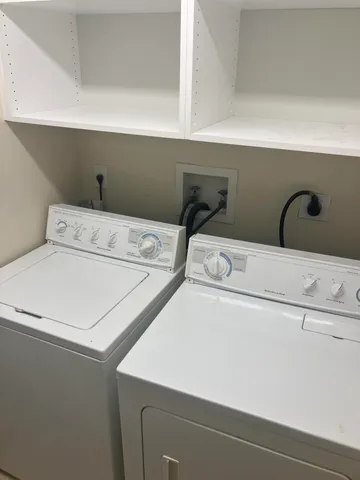 $4,000 | 3370 Hidden Bay Drive, Unit 909, Aventura, FL 33180