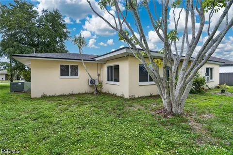 $231,000 | 1129 Southeast 18th Terrace, Cape Coral, FL 33990