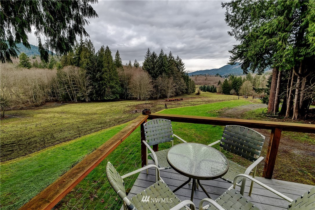 17841 Old Lake Samish Road Bellingham, WA 98229 - Photo 22 of 40 Gallery Image 22