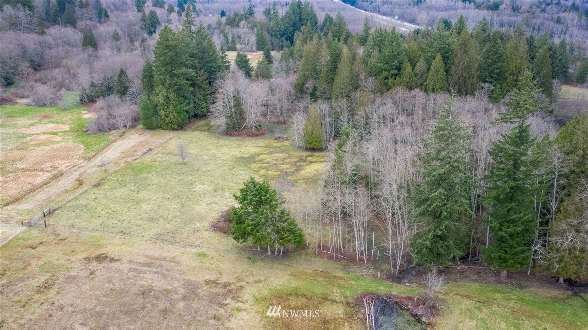 17841 Old Lake Samish Road Bellingham, WA 98229 - Photo 35 of 40 Gallery Image 35