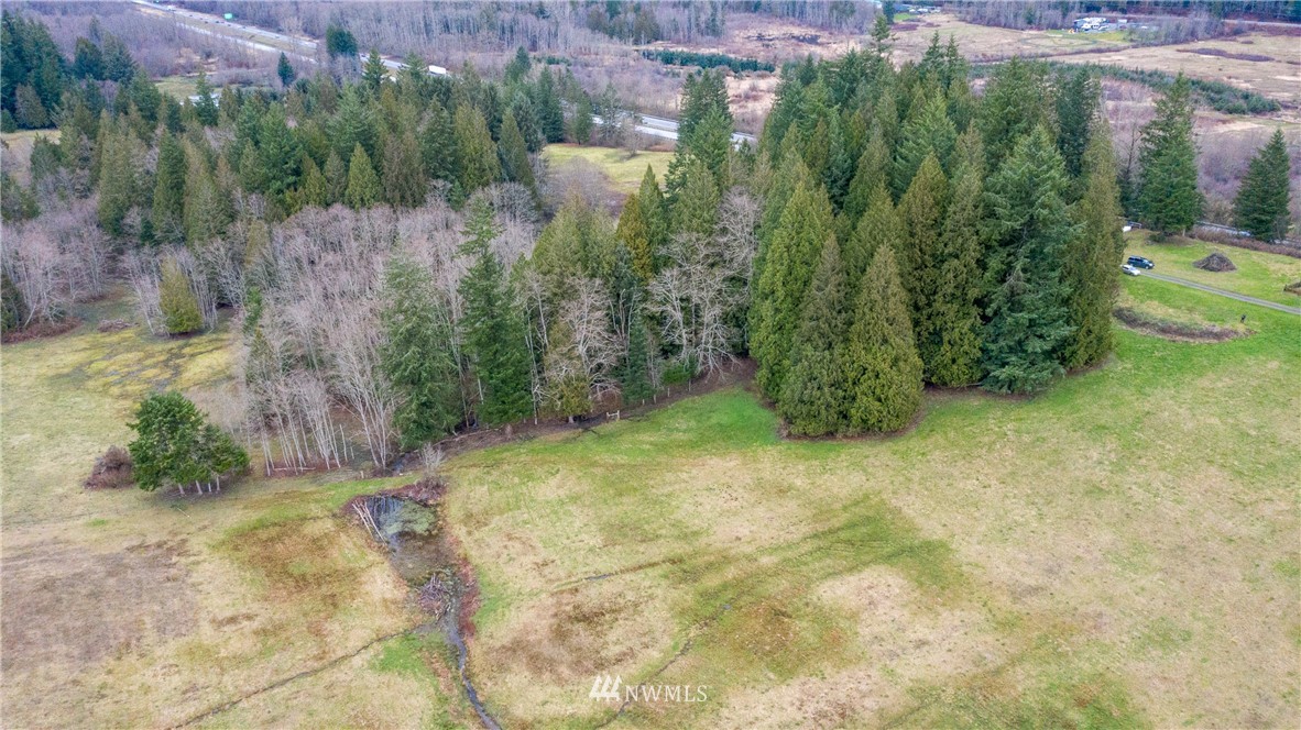 17841 Old Lake Samish Road Bellingham, WA 98229 - Photo 36 of 40 Gallery Image 36