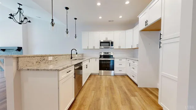 $369,900 | 23 TIPHNE Lane, Lynchburg, VA 24502