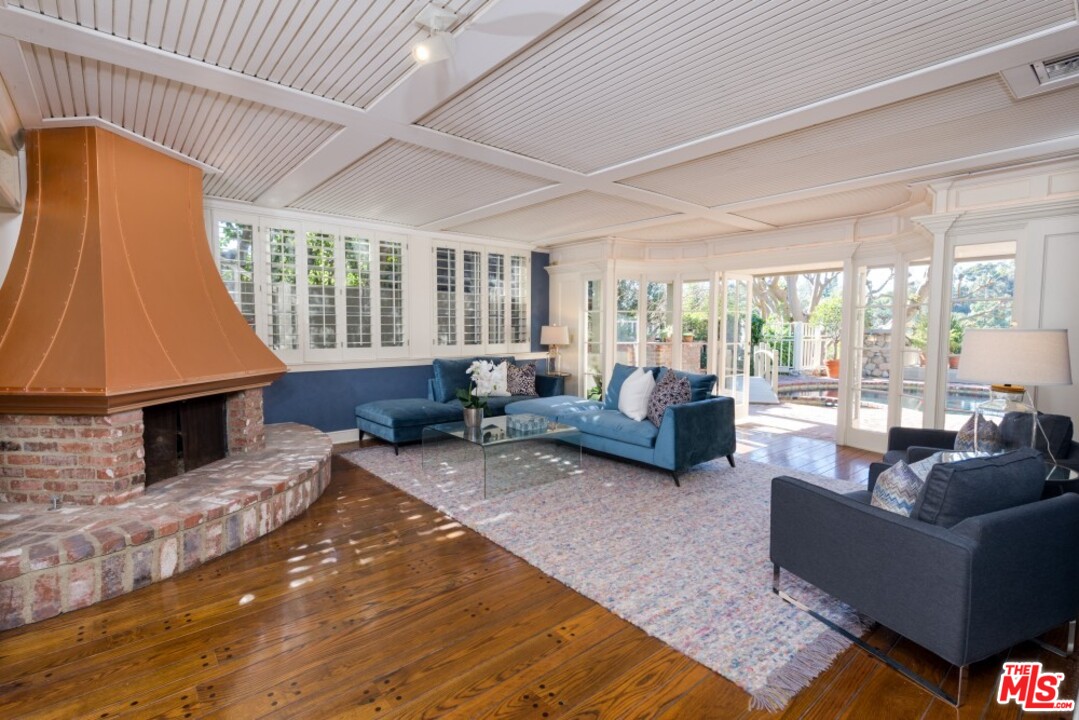 650 Haldeman Road Santa Monica, CA 90402 - Photo 23 of 54