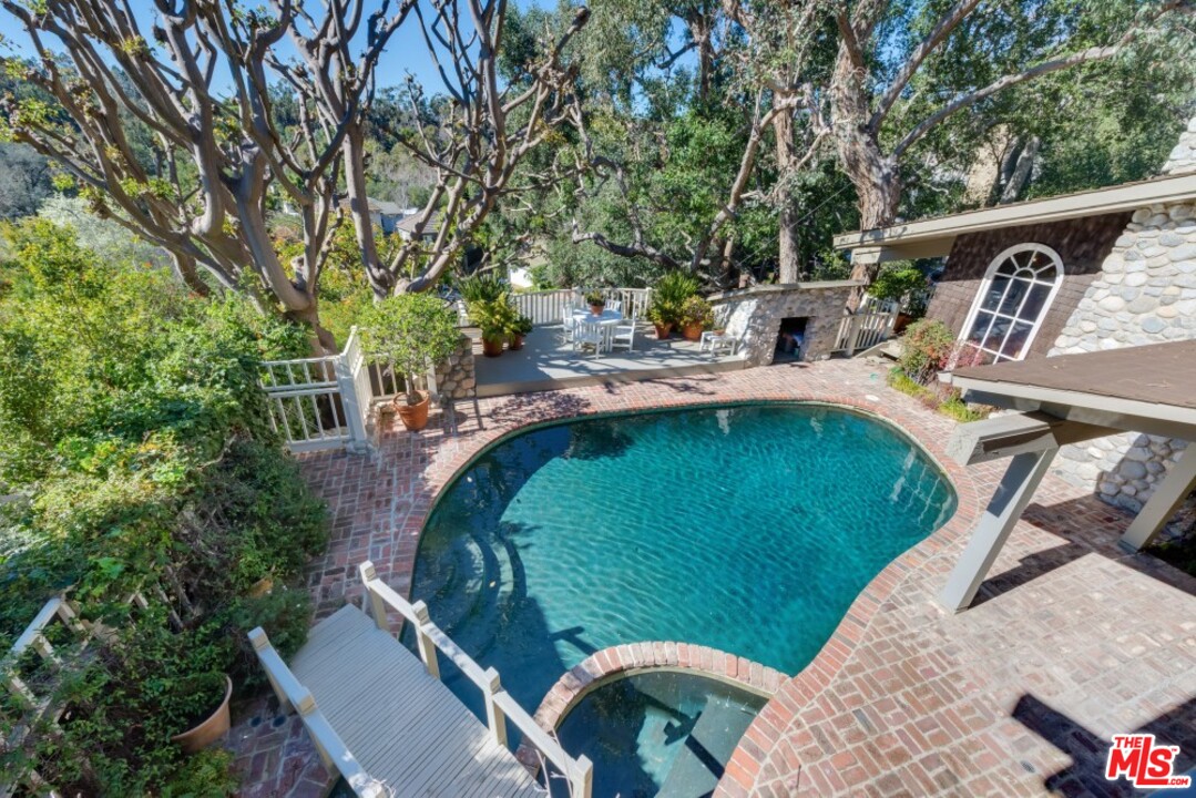 650 Haldeman Road Santa Monica, CA 90402 - Photo 44 of 54