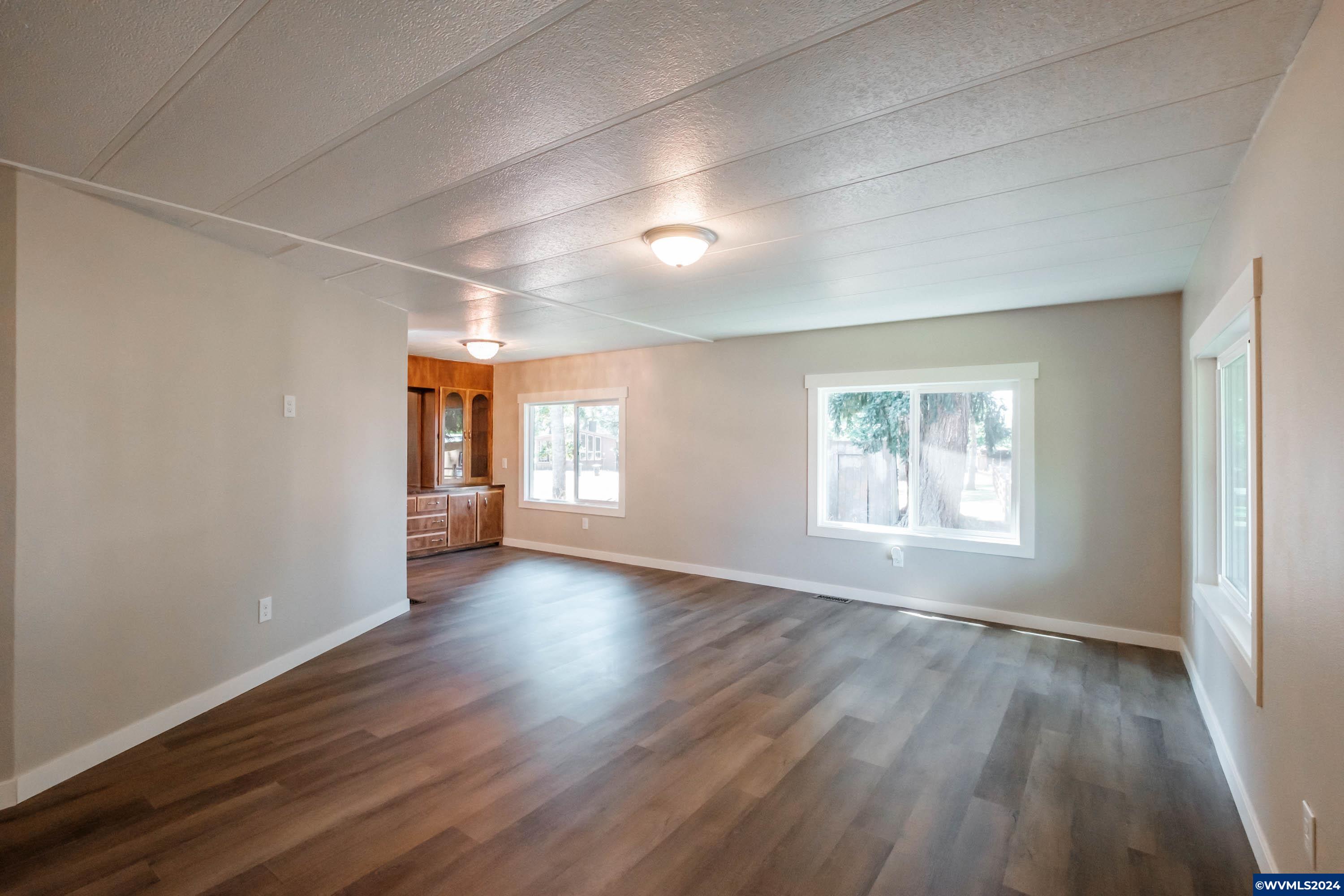 9874 Golf Club Road Southeast, Unit 26 Stayton, OR 97383 - Photo 2 of 40 Gallery Image 2