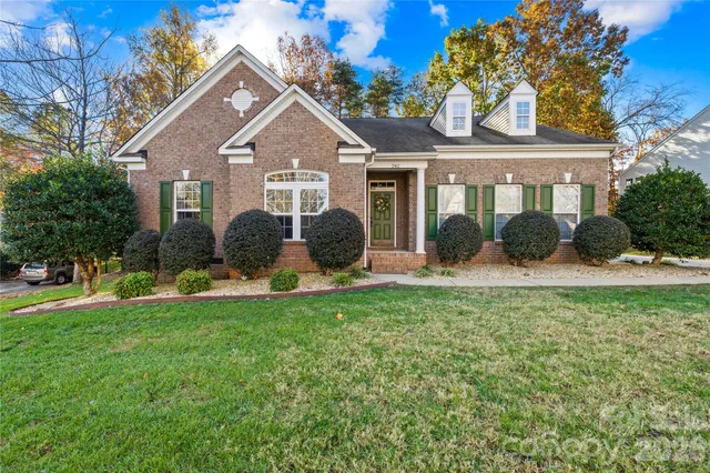 $543,000 | 242 Squirrel Lane, Clover, SC 29710