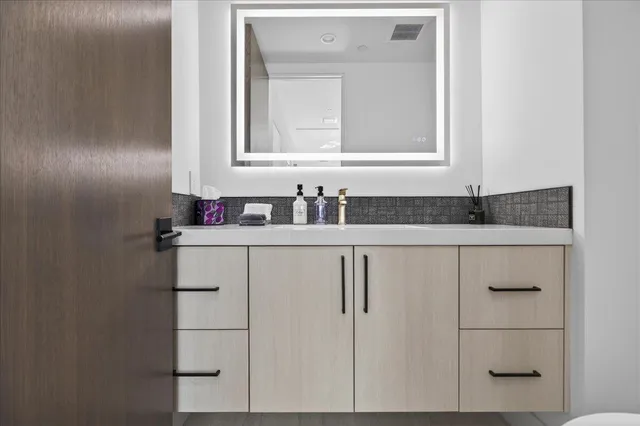 $15,000 | 51116 Avenida Mendoza, La Quinta, CA 92253