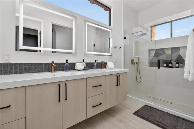 $15,000 | 51116 Avenida Mendoza, La Quinta, CA 92253