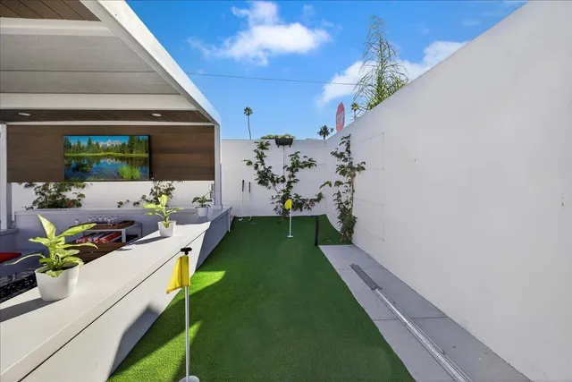 $15,000 | 51116 Avenida Mendoza, La Quinta, CA 92253