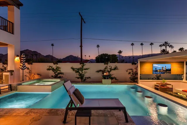 $15,000 | 51116 Avenida Mendoza, La Quinta, CA 92253